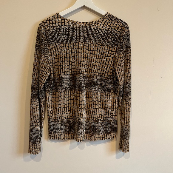 Vintage going out button down top - Picture 2 of 2